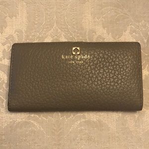 Kate Spade Bifold Leather Wallet - Grey